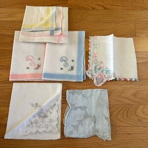 Vintage Ladies Handkerchiefs Hankies Hanky Embroidered 8 Total